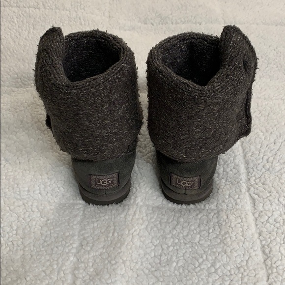 UGG Knit Boots - Picture 7 of 7